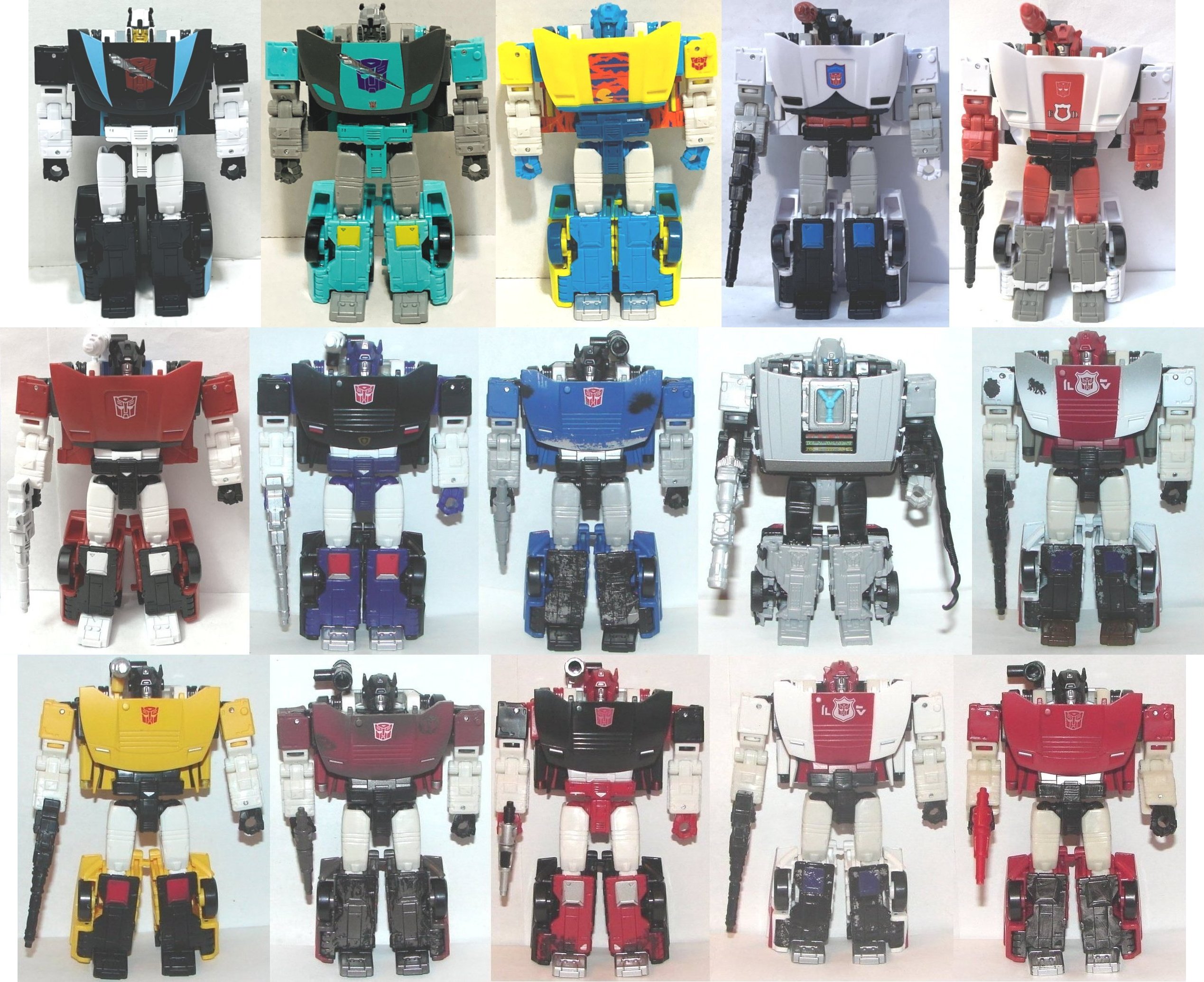 Transformers Legacy Deluxe Class Wheeljack (Universo Armada) – Action Figure Convertibile 14 Cm, Con 2 Accessori Spada, Snodata